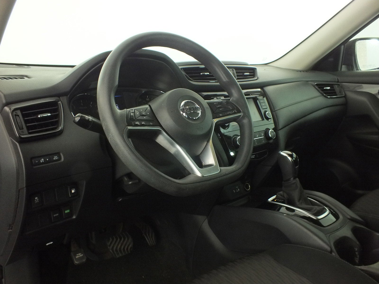 2018 Nissan Rogue S *PRICED TO SELL!*