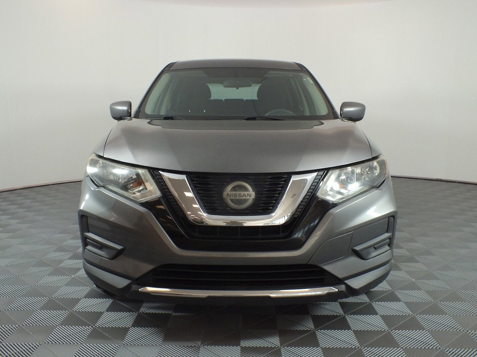 2018 Nissan Rogue S *PRICED TO SELL!*