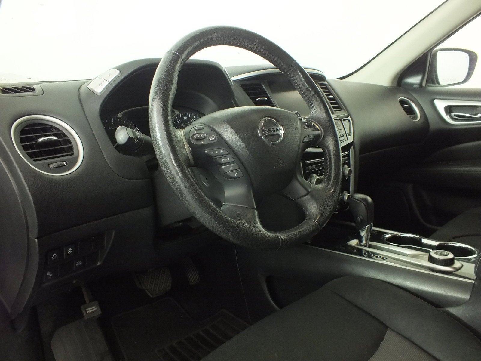 2019 Nissan Pathfinder SV 4WD *3rd ROW SEATING!*
