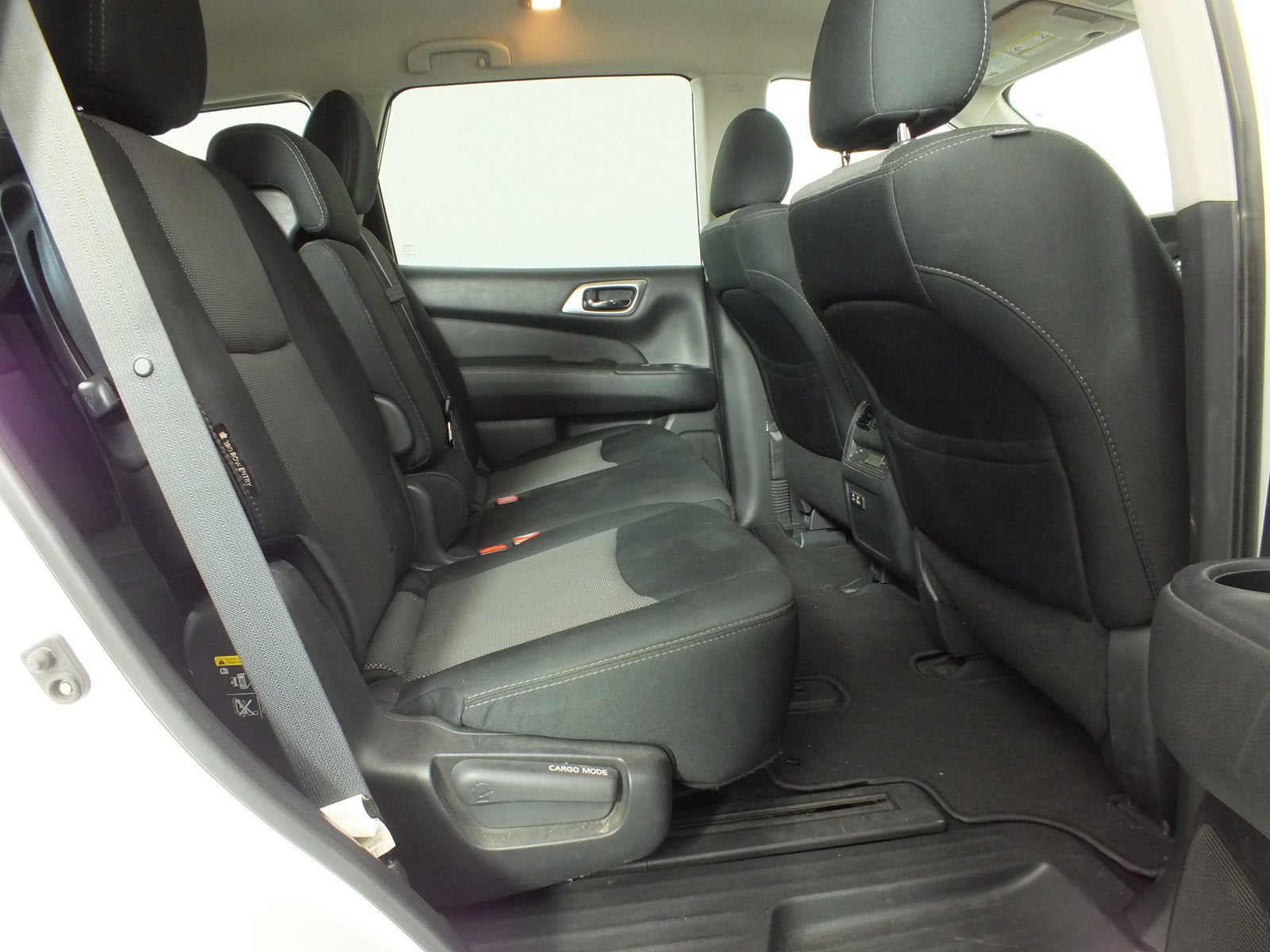 2019 Nissan Pathfinder SV 4WD *3rd ROW SEATING!*