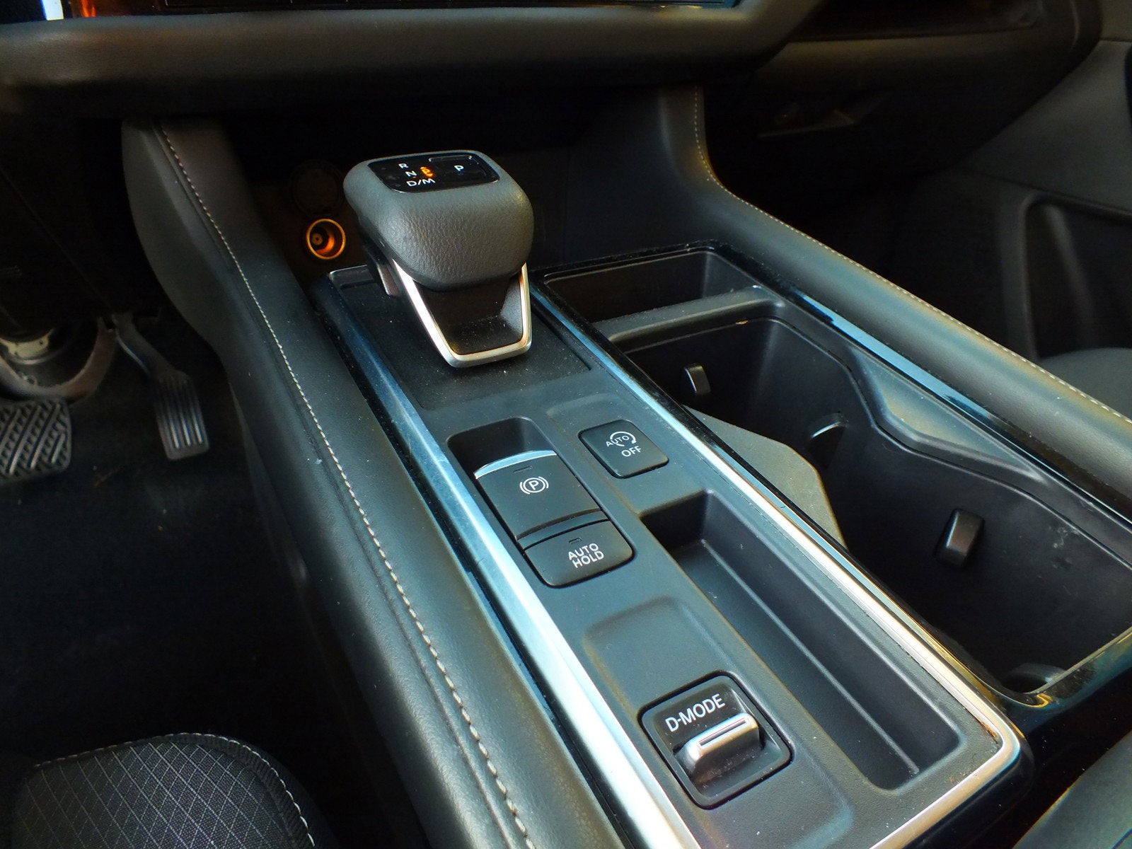 2024 Nissan Pathfinder SV *1-OWNER*