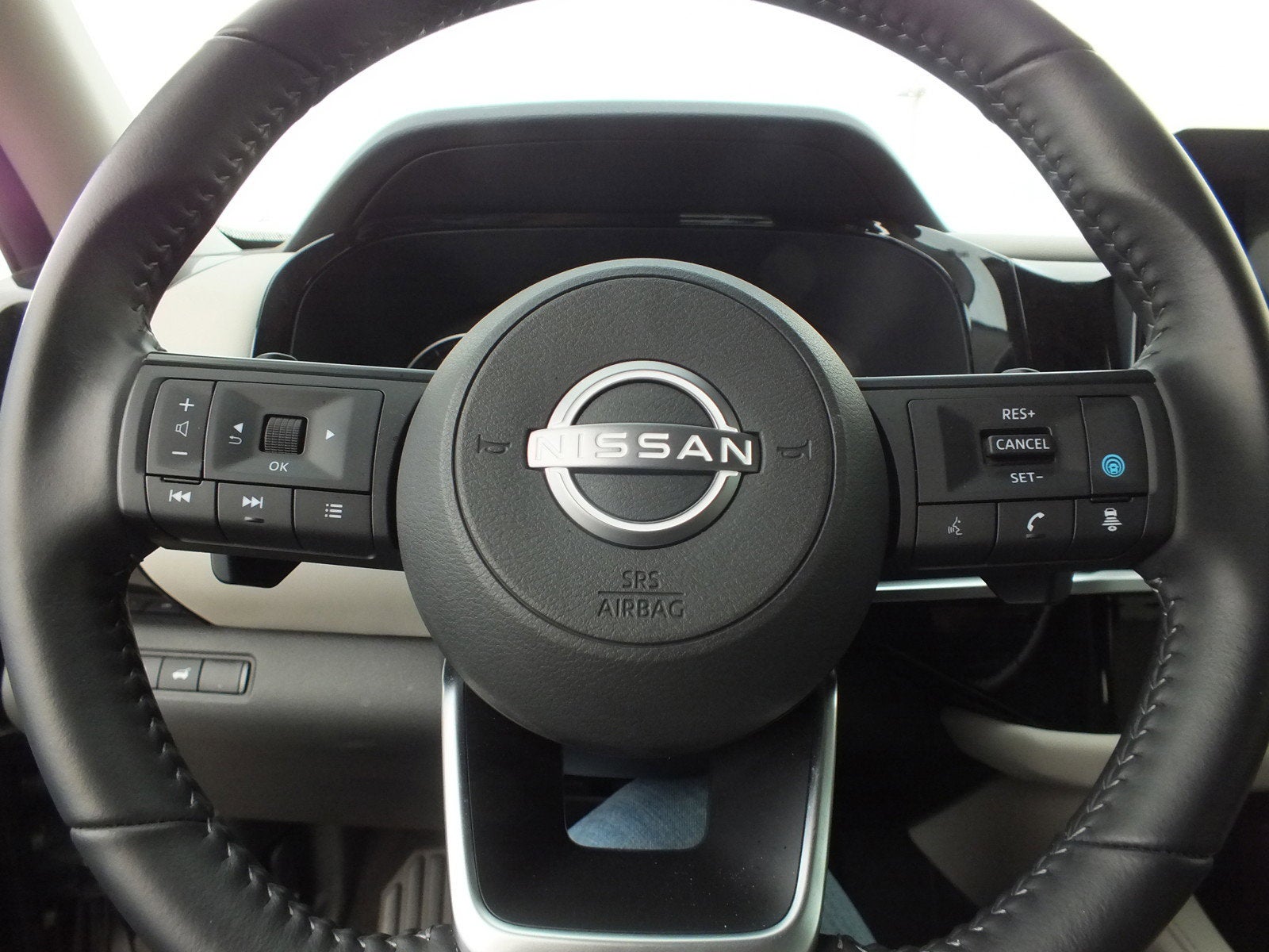 2025 Nissan Pathfinder SV *CLEAN CARFAX!*