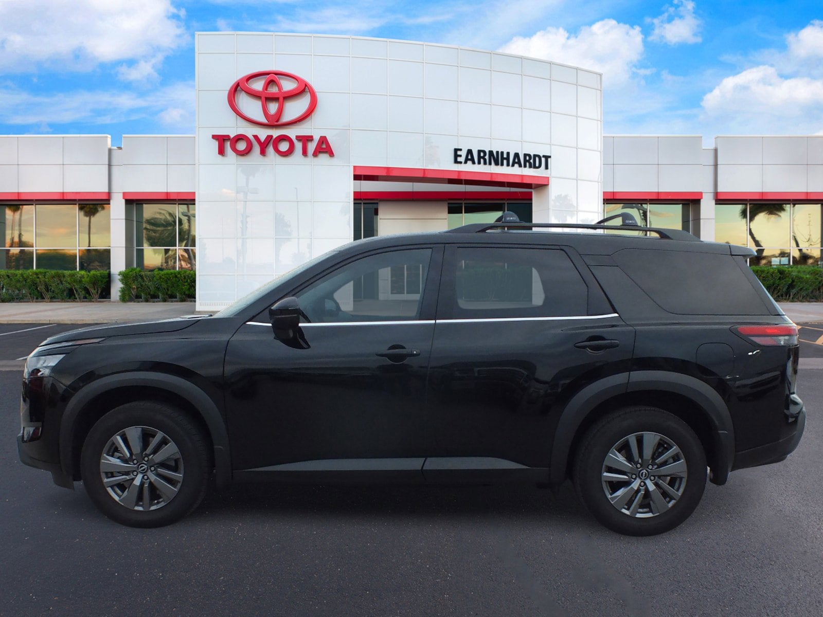 2025 Nissan Pathfinder SV *CLEAN CARFAX!*