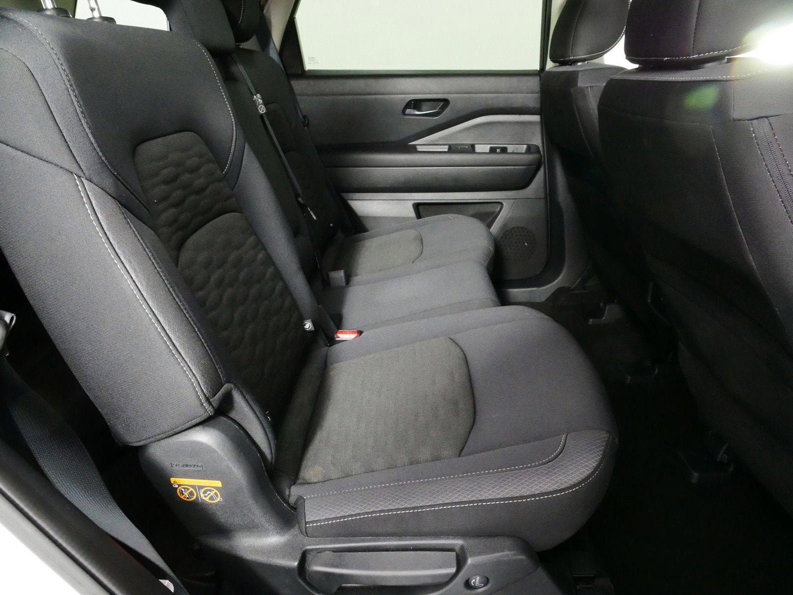 2025 Nissan Pathfinder SV 4WD *1-OWNER, CLEAN CARFAX!*