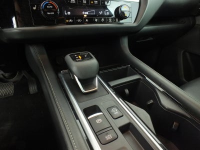 2023 Nissan Pathfinder SL *CLEAN CARFAX*