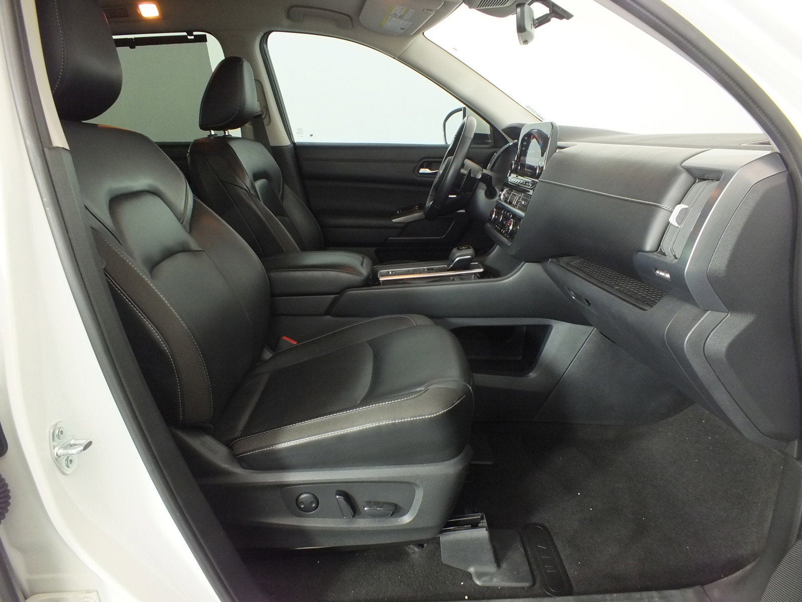 2023 Nissan Pathfinder SL *CLEAN CARFAX*