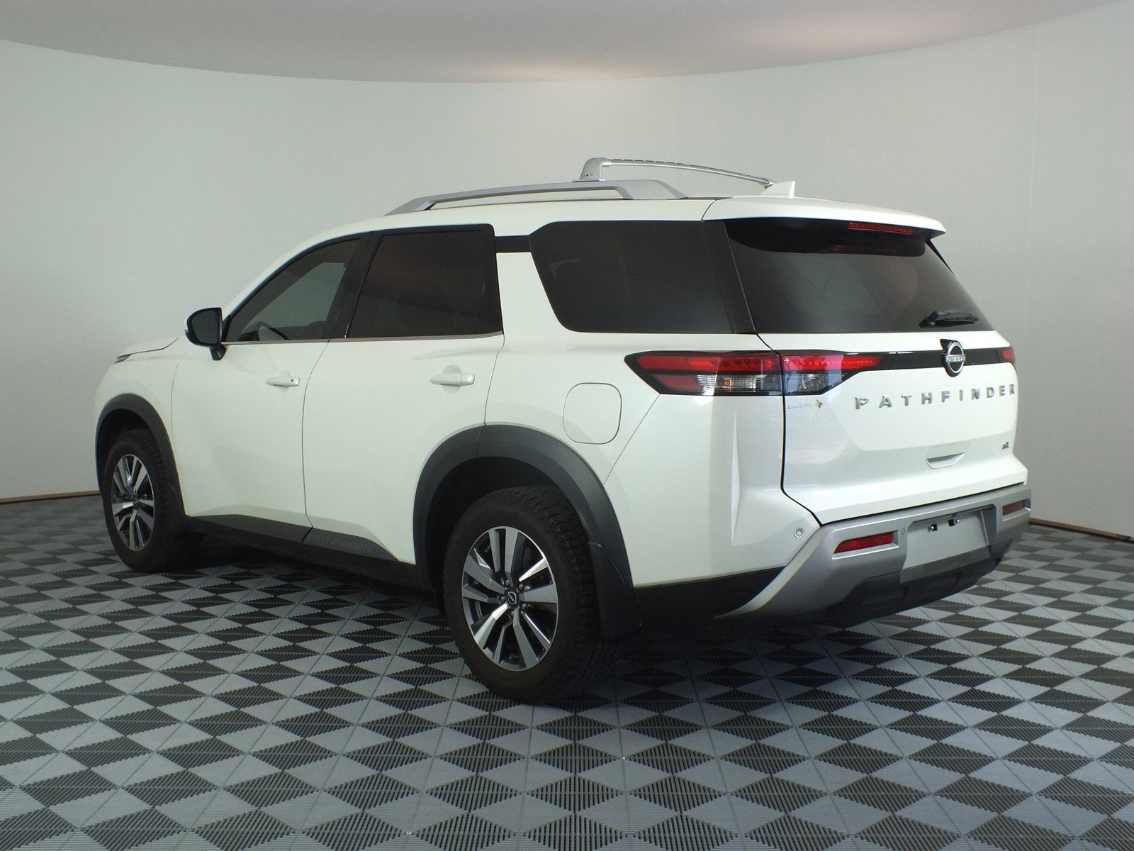 2023 Nissan Pathfinder SL *CLEAN CARFAX*