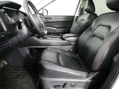 2023 Nissan Pathfinder SL RWD *CLEAN CARFAX, 1 OWNER!*