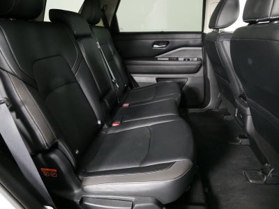 2023 Nissan Pathfinder SL RWD *CLEAN CARFAX, 1 OWNER!*