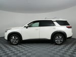 2023 Nissan Pathfinder SL RWD *CLEAN CARFAX, 1 OWNER!*