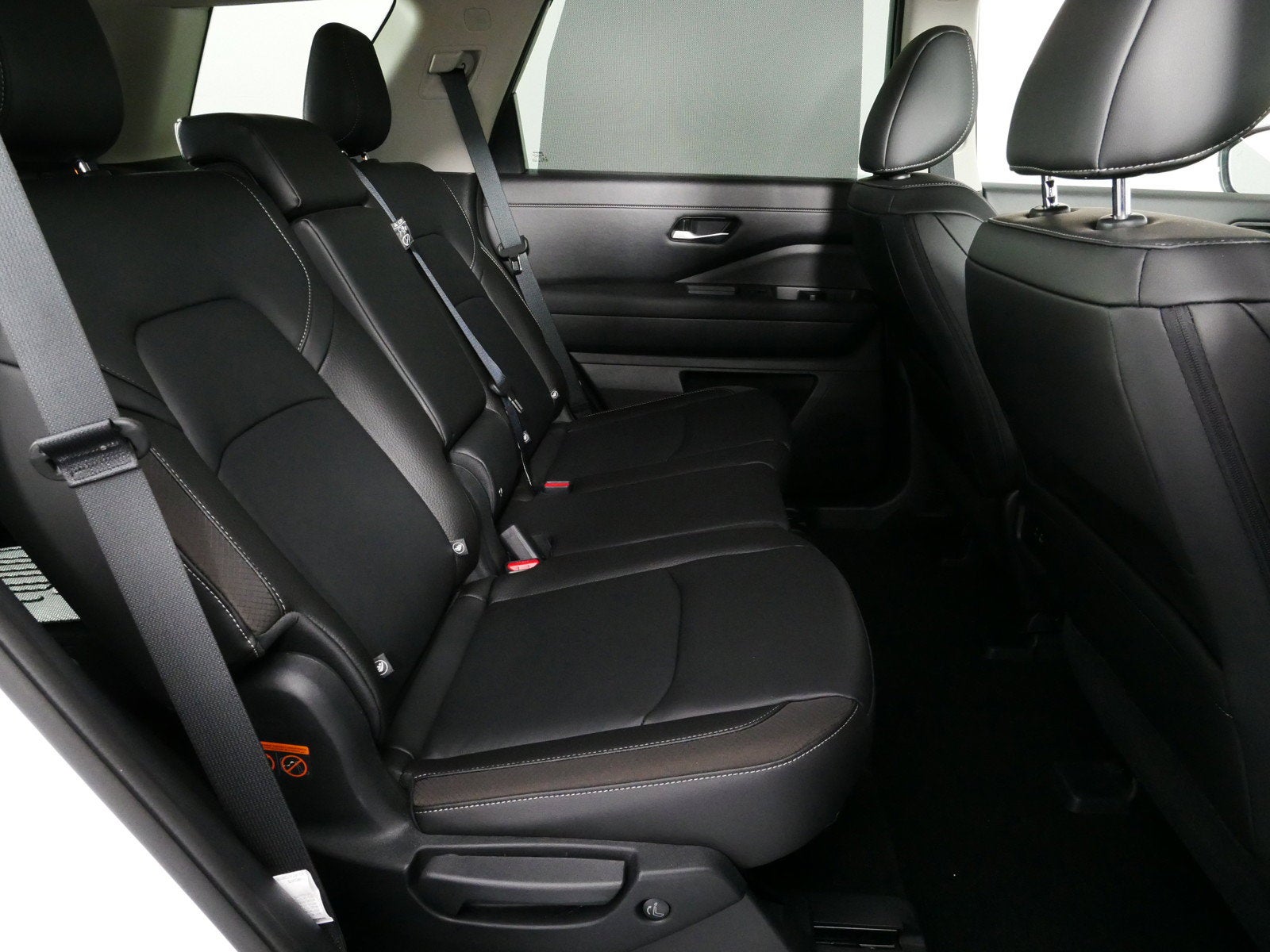 2025 Nissan Pathfinder SL *1-OWNER! ONLY 8K MILES!*