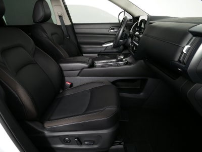 2025 Nissan Pathfinder SL *1-OWNER! ONLY 8K MILES!*