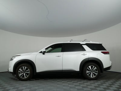 2025 Nissan Pathfinder SL *1-OWNER! ONLY 8K MILES!*