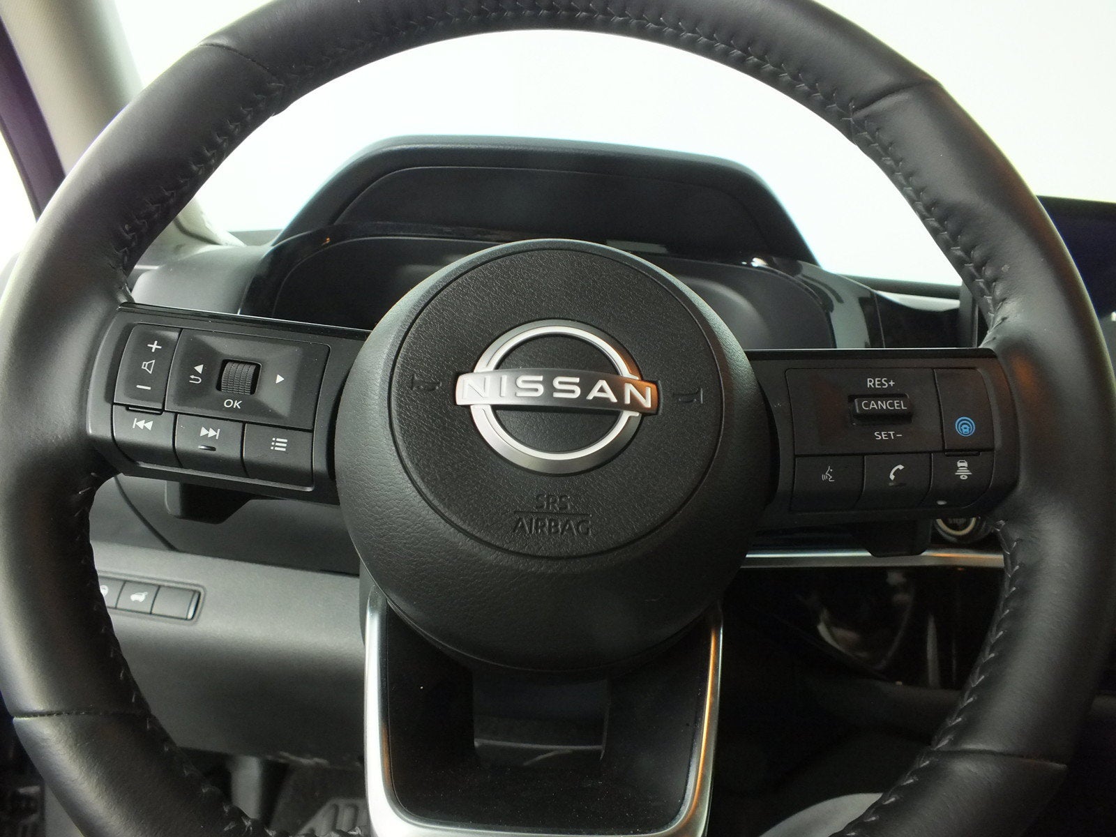 2023 Nissan Pathfinder SL *1-OWNER! LOW MILES!*
