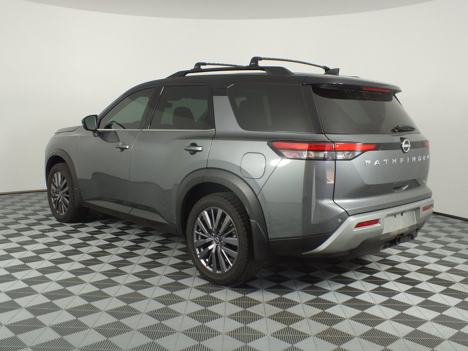 2023 Nissan Pathfinder SL *1-OWNER! LOW MILES!*