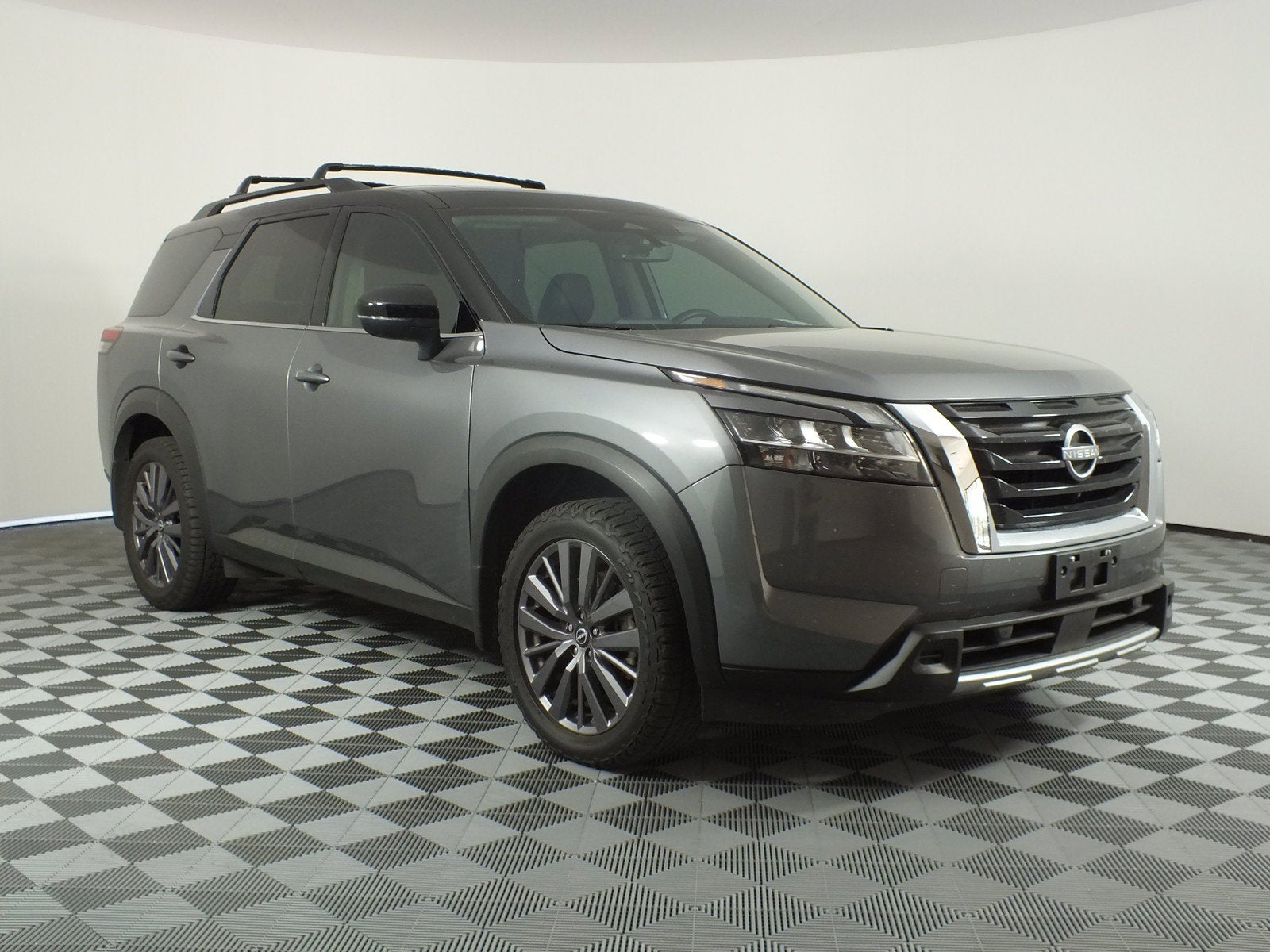 2023 Nissan Pathfinder SL *1-OWNER! LOW MILES!*