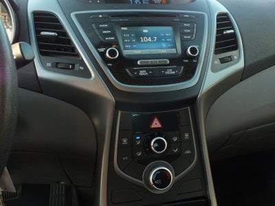 2016 Hyundai Elantra SE *RELIABLE DAILY DRIVER!*