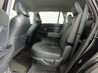 2025 Toyota Grand Highlander XLE *1-OWNER*