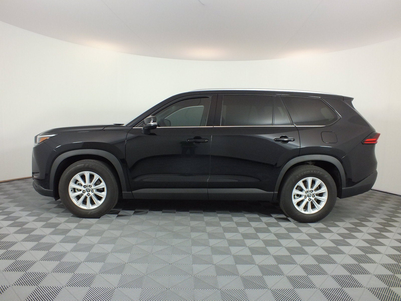 2025 Toyota Grand Highlander XLE *1-OWNER*