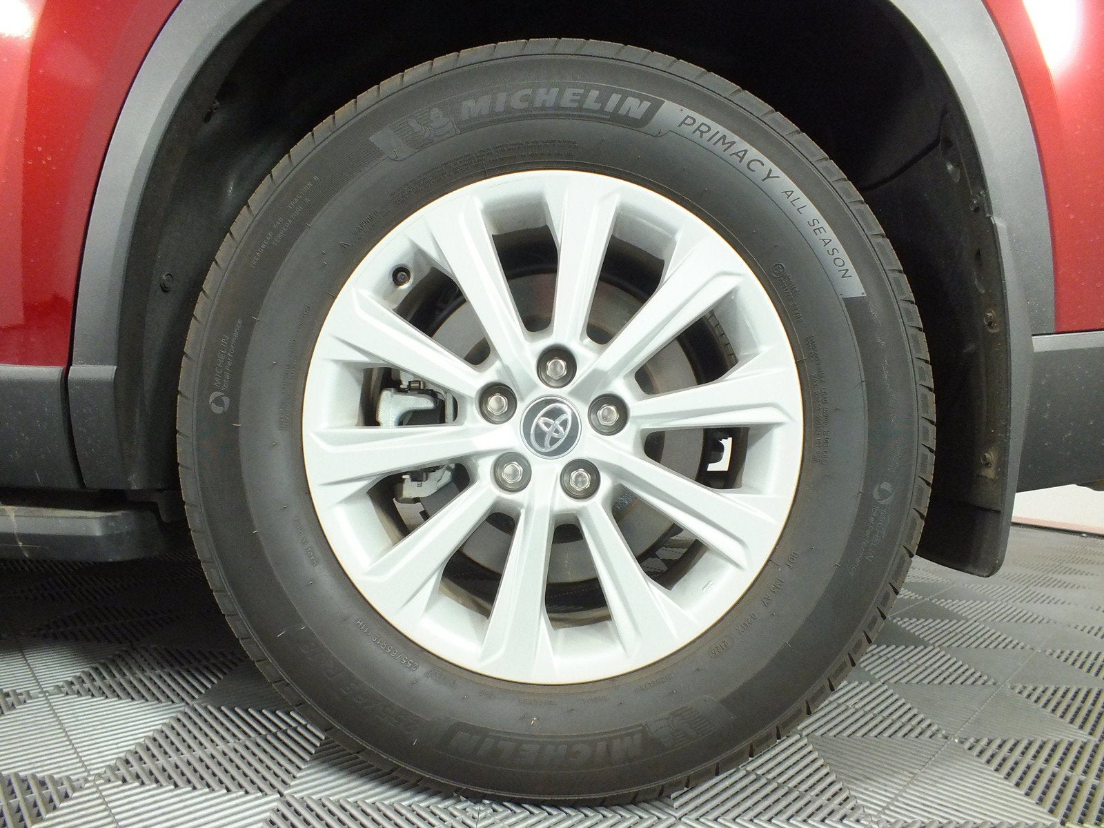 2025 Toyota Grand Highlander XLE *1-OWNER! UNDER 5K MILES!*