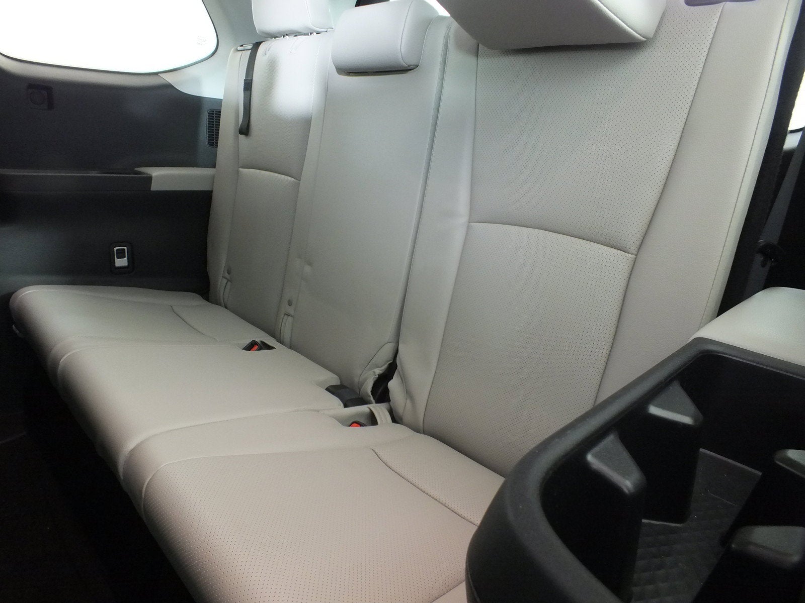 2025 Toyota Grand Highlander XLE *1-OWNER! UNDER 5K MILES!*