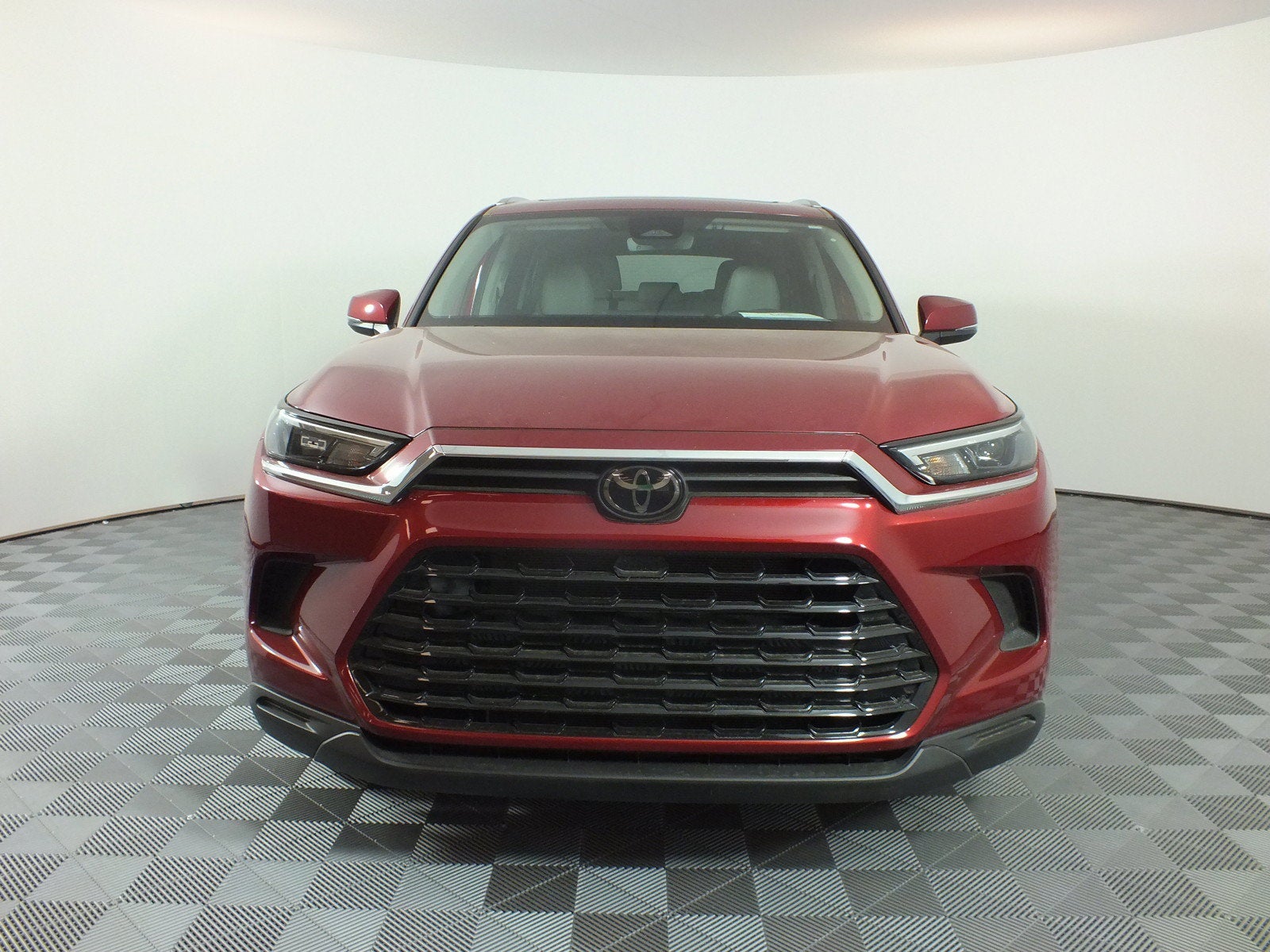 2025 Toyota Grand Highlander XLE *1-OWNER! UNDER 5K MILES!*