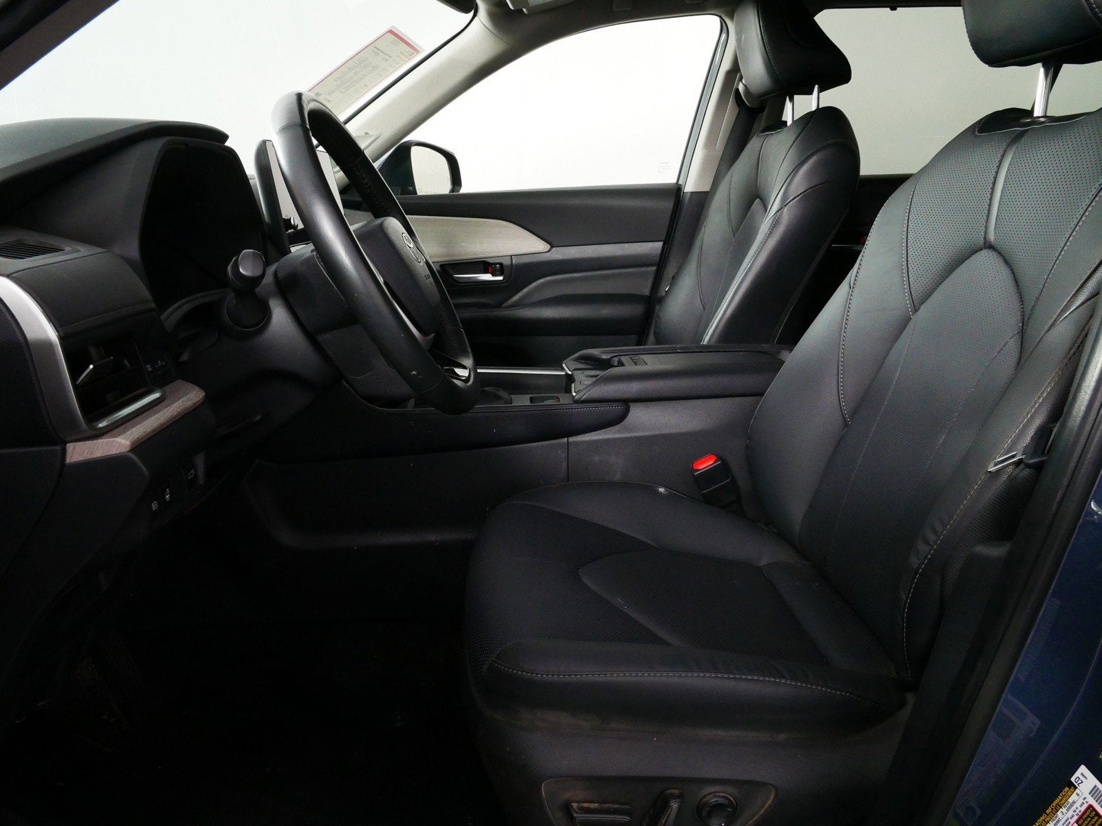 2024 Toyota Grand Highlander Limited FWD *1-OWNER, CLEAN CARFAX!*