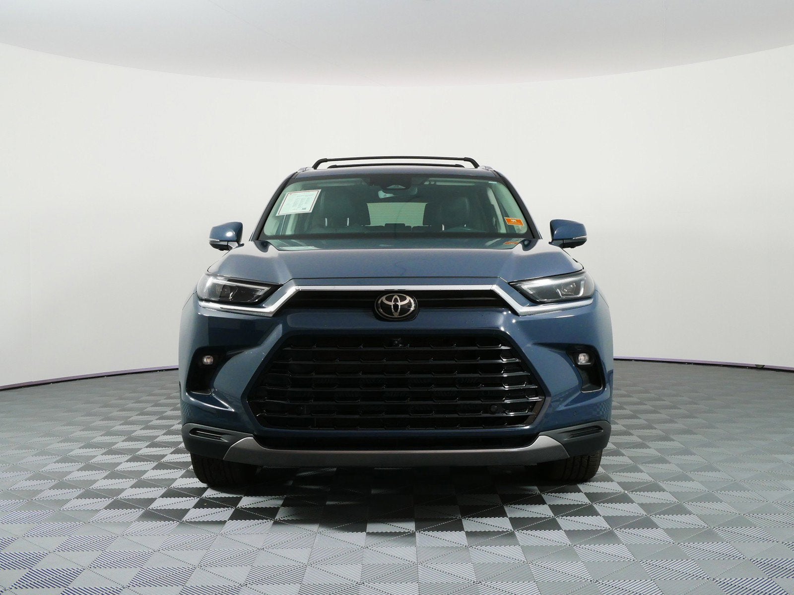 2024 Toyota Grand Highlander Limited FWD *1-OWNER, CLEAN CARFAX!*