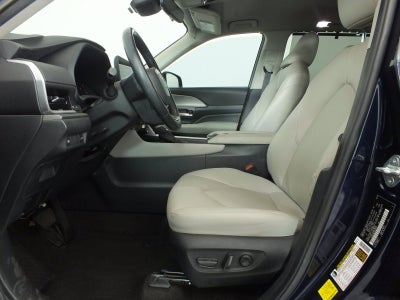 2024 Toyota Grand Highlander XLE AWD *1-OWNER*