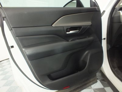 2024 Toyota Grand Highlander XLE AWD *CLEAN CARFAX*