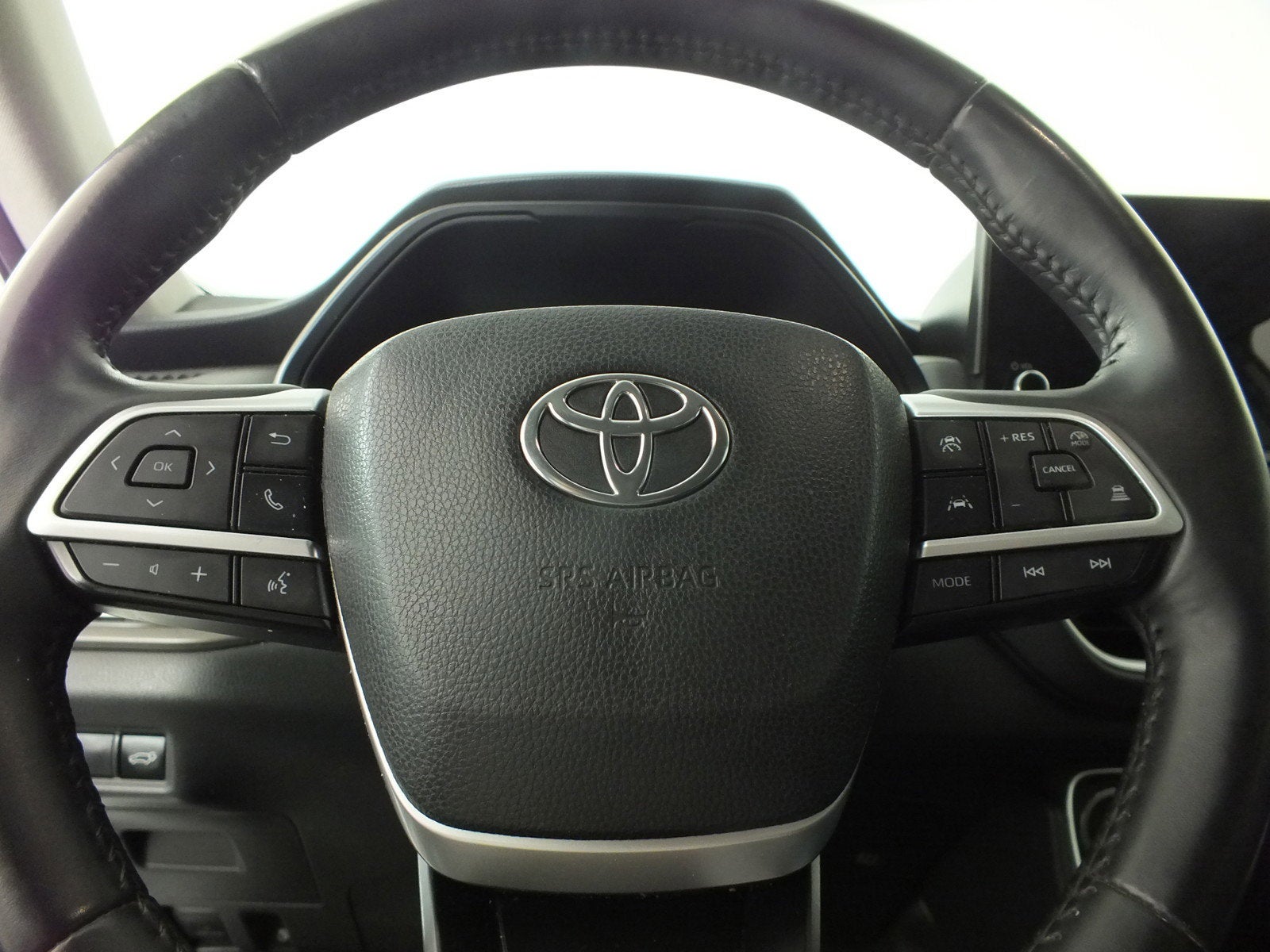 2024 Toyota Grand Highlander XLE AWD *CLEAN CARFAX*