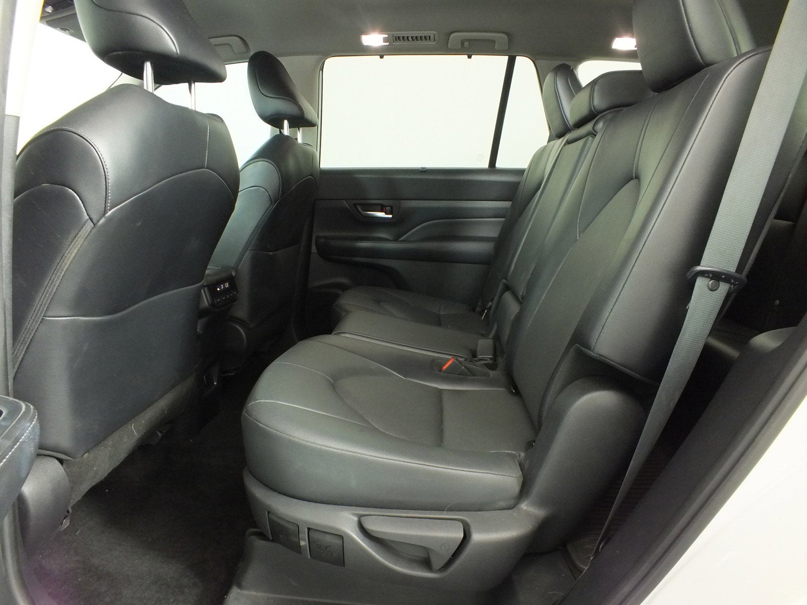 2024 Toyota Grand Highlander XLE AWD *CLEAN CARFAX*