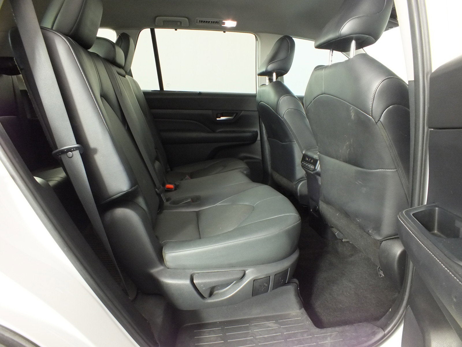 2024 Toyota Grand Highlander XLE AWD *CLEAN CARFAX*