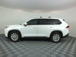 2024 Toyota Grand Highlander XLE AWD *CLEAN CARFAX*