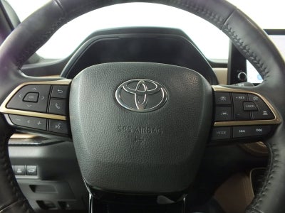 2024 Toyota Grand Highlander Hybrid MAX Platinum AWD *CLEAN CARFAX! UNDER 30K MILES*