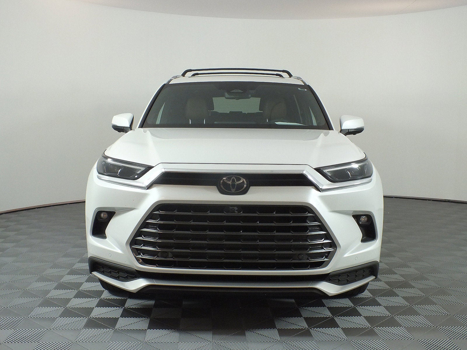 2024 Toyota Grand Highlander Hybrid MAX Platinum AWD *CLEAN CARFAX! UNDER 30K MILES*