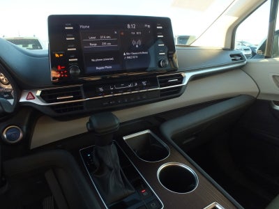 2024 Toyota Sienna LE Hybrid *1-OWNER*