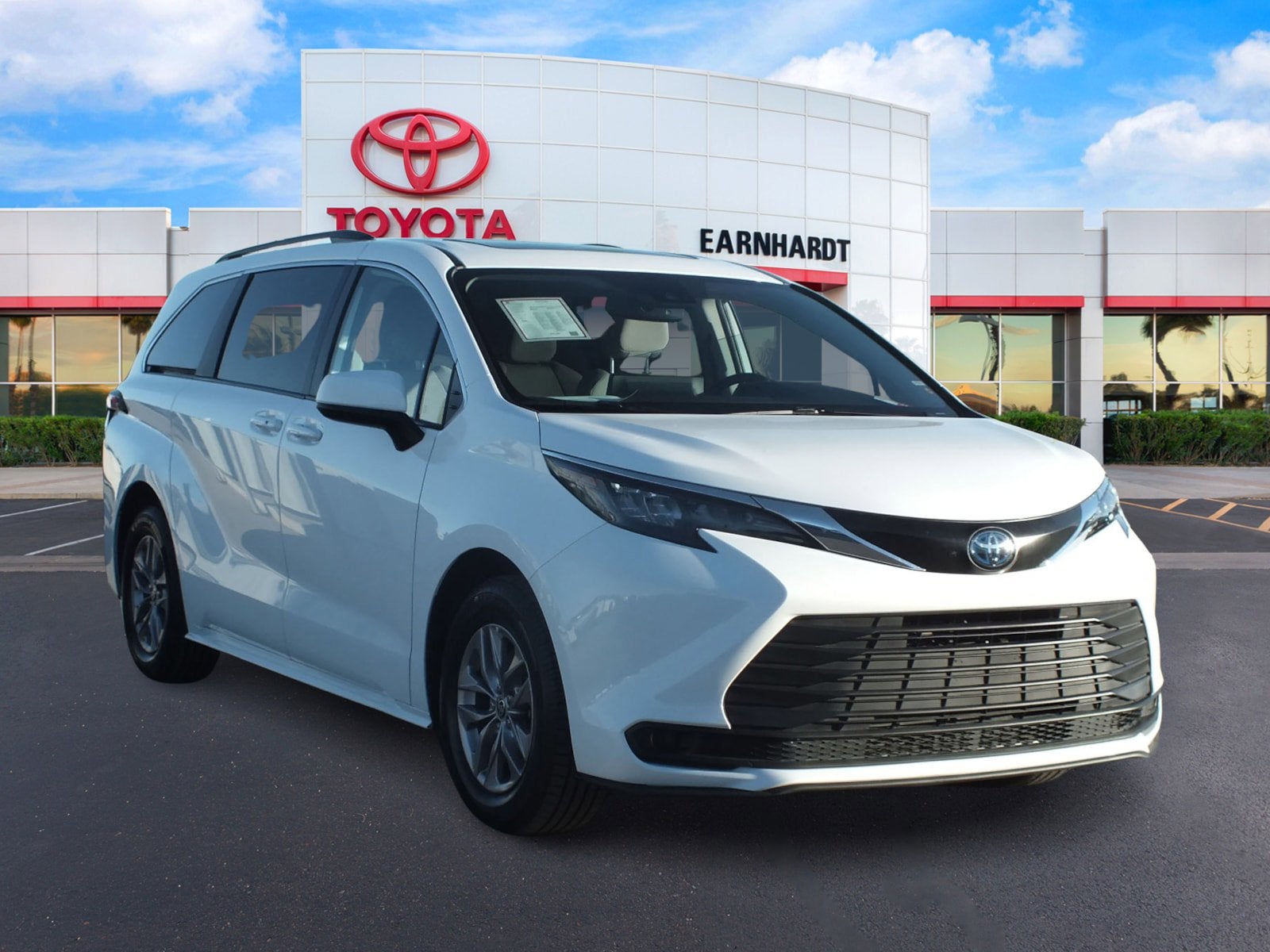 2024 Toyota Sienna LE Hybrid *1-OWNER*