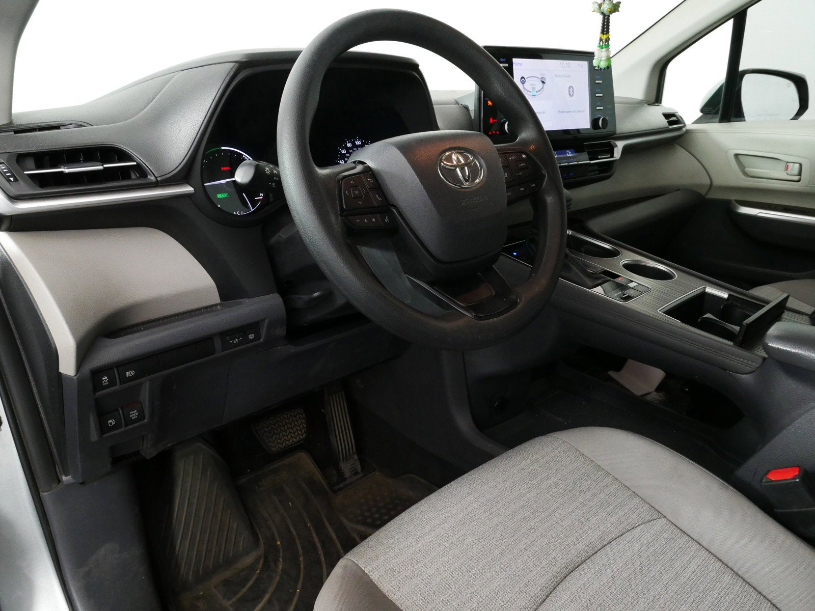 2023 Toyota Sienna LE *1-OWNER*