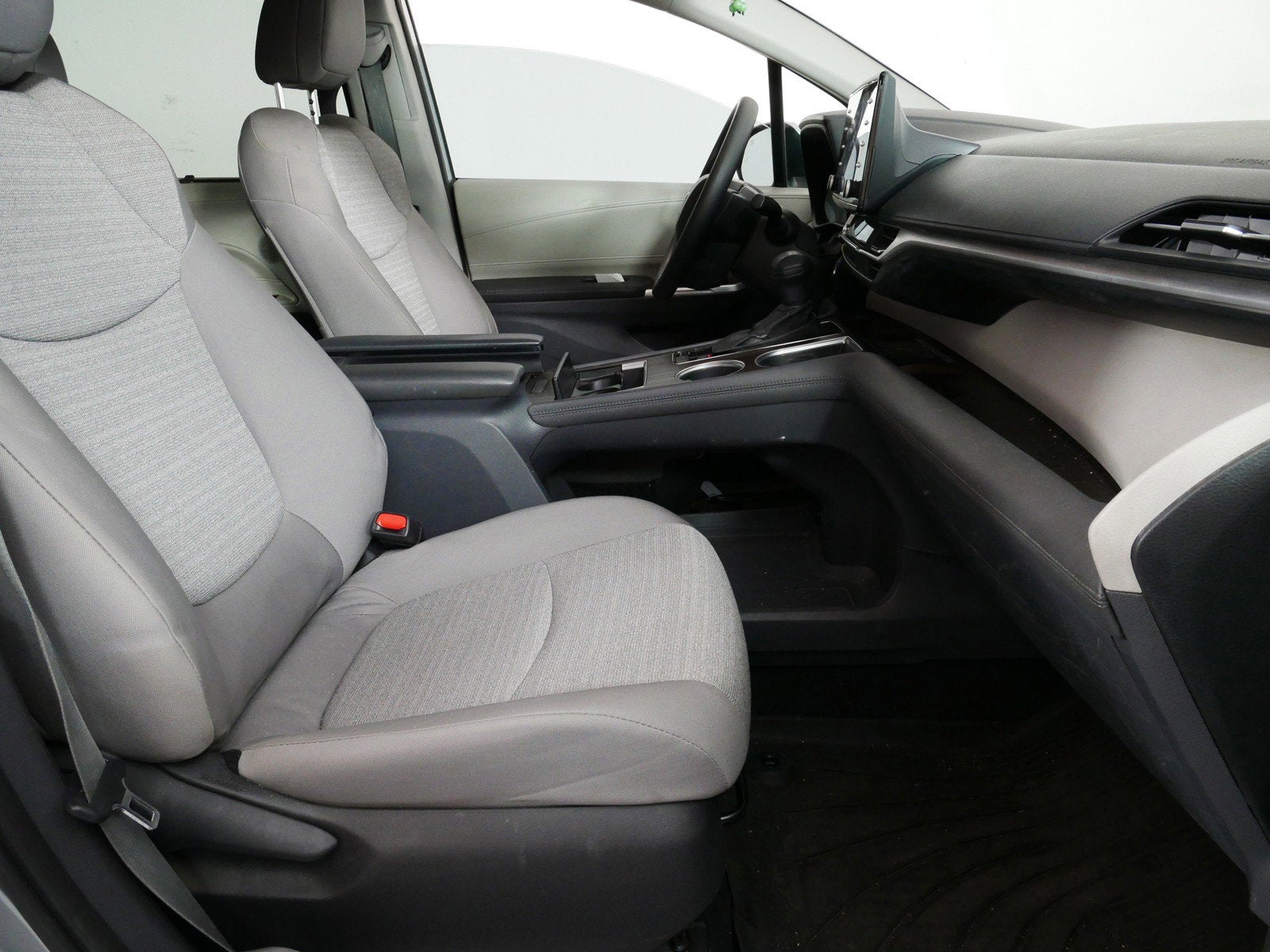 2023 Toyota Sienna LE *1-OWNER*