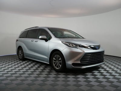 2023 Toyota Sienna LE *1-OWNER*