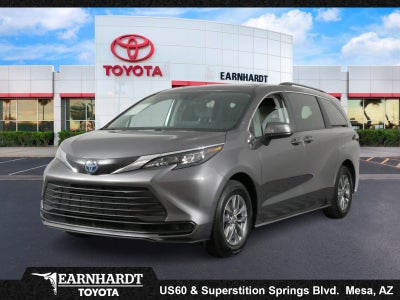 2024 Toyota Sienna LE AWD *CLEAN CARFAX, 1 OWNER!*
