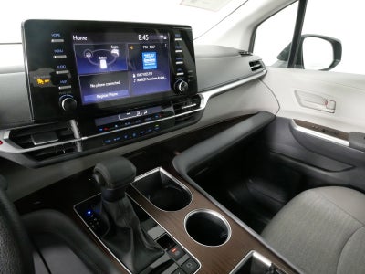 2024 Toyota Sienna LE AWD *CLEAN CARFAX, 1 OWNER!*