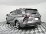2024 Toyota Sienna LE AWD *CLEAN CARFAX, 1 OWNER!*
