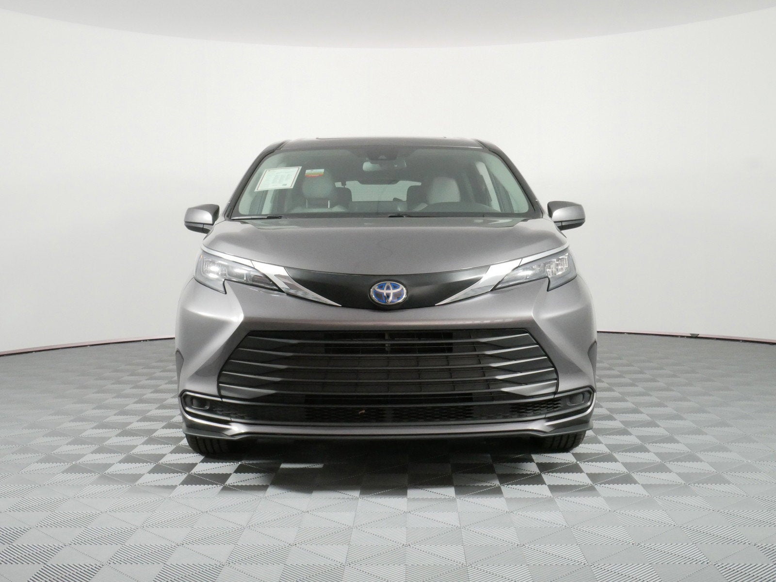 2024 Toyota Sienna LE AWD *CLEAN CARFAX, 1 OWNER!*