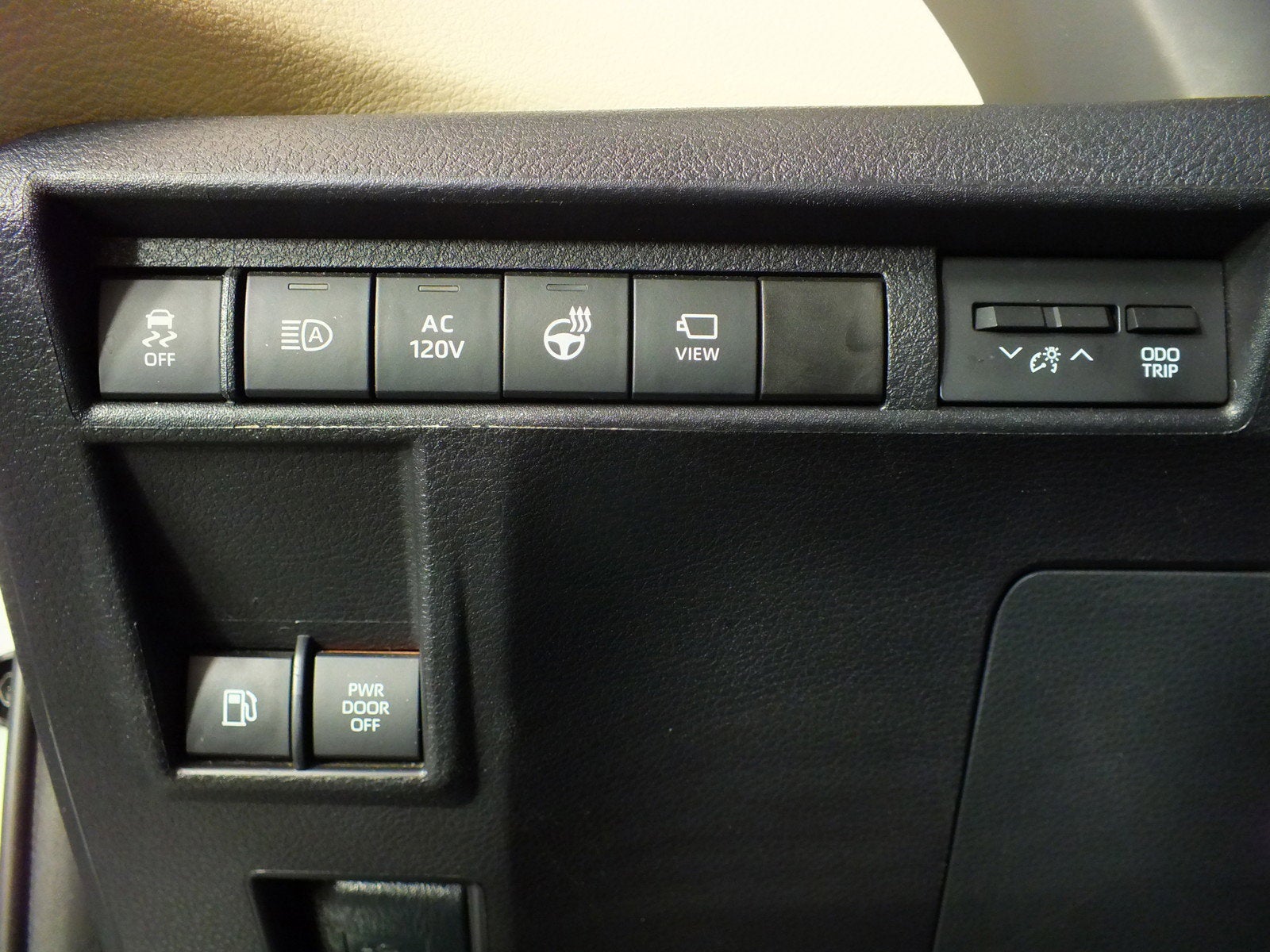 2023 Toyota Sienna Platinum Hybrid *1-OWNER*