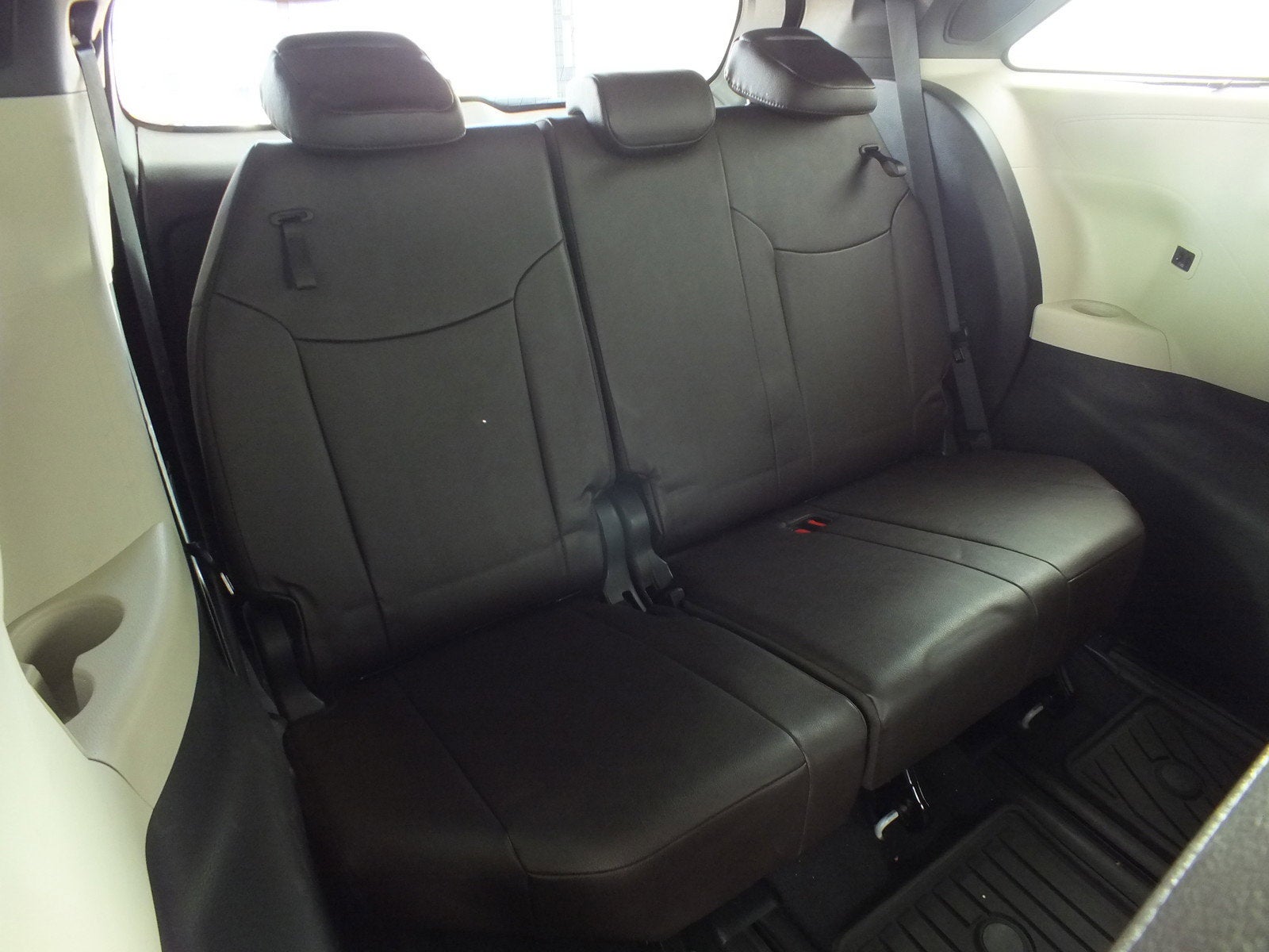 2023 Toyota Sienna Platinum Hybrid *1-OWNER*