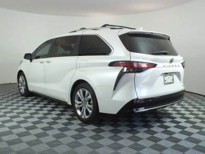 2023 Toyota Sienna Platinum Hybrid *1-OWNER*