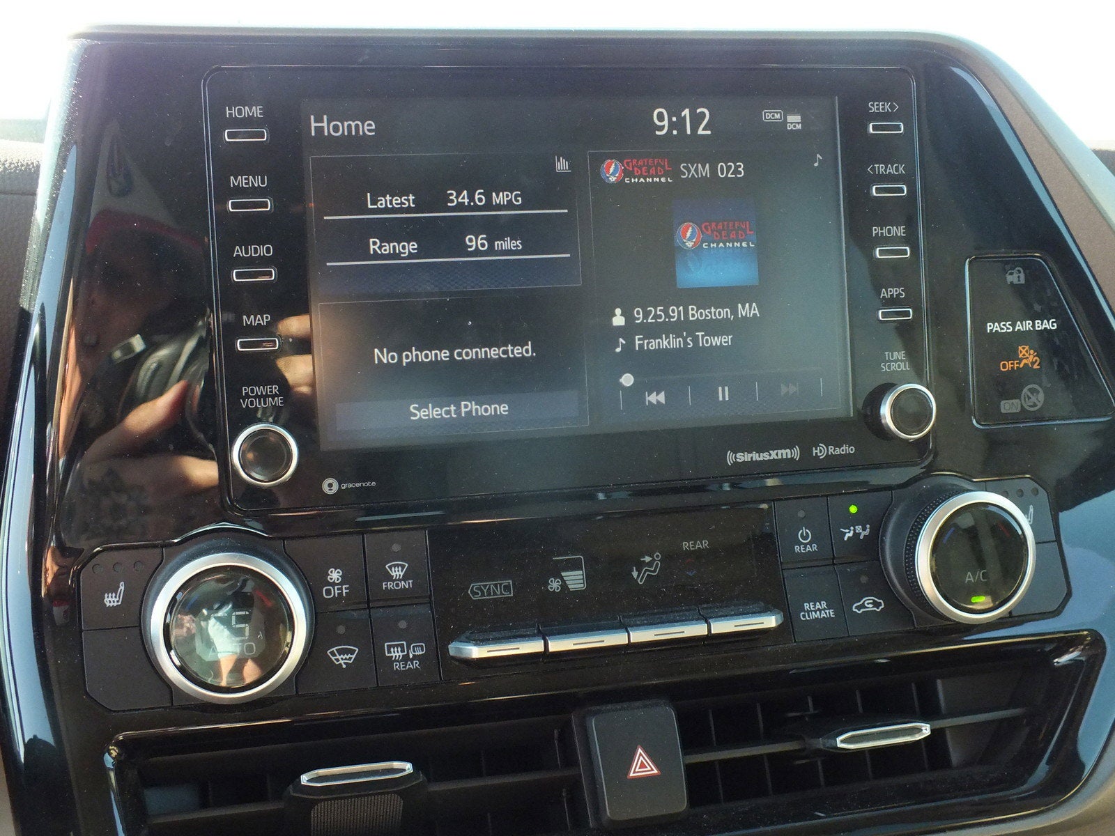 2022 Toyota Highlander Hybrid XLE AWD *1-OWNER*