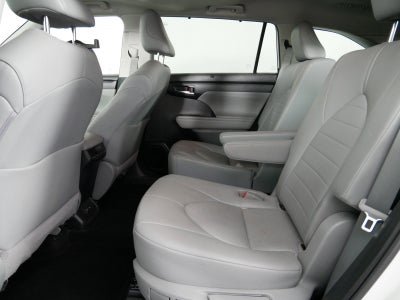 2020 Toyota Highlander XLE FWD *1 OWNER!*